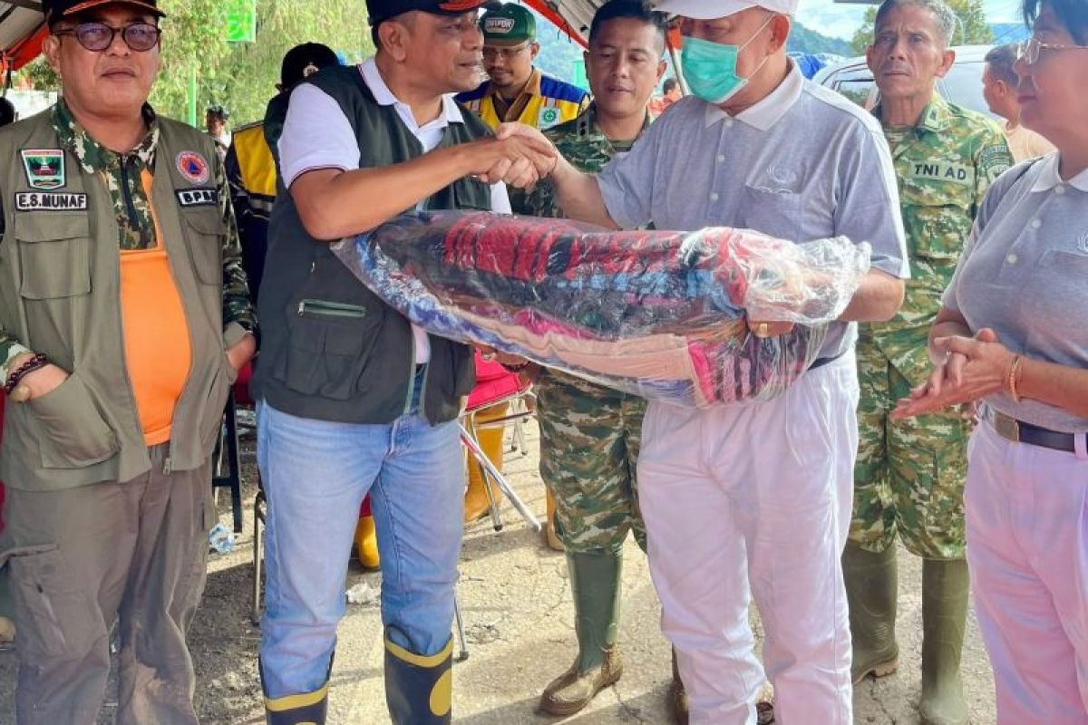 Dinsos Kabupaten Solok siapkan dapur umum untuk korban banjir