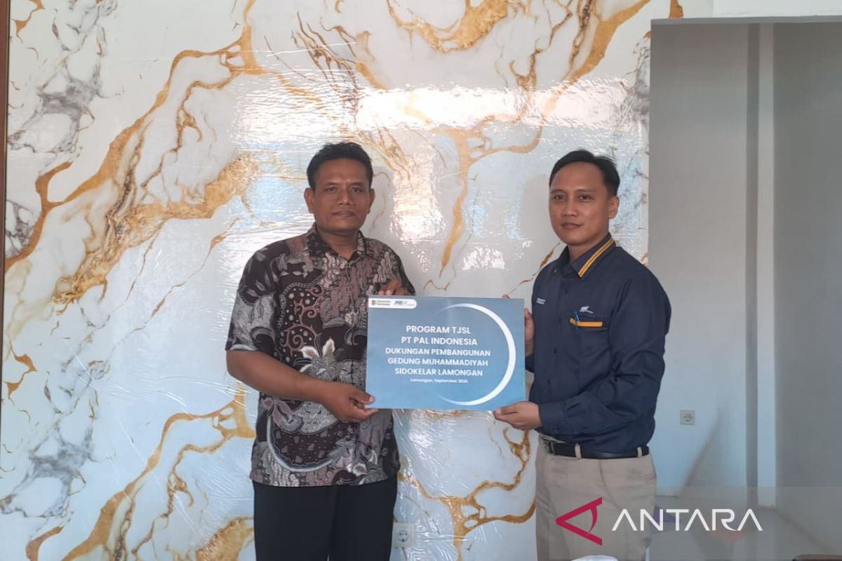 PT PAL dukung pembangunan gedung MI di pesisir Lamongan