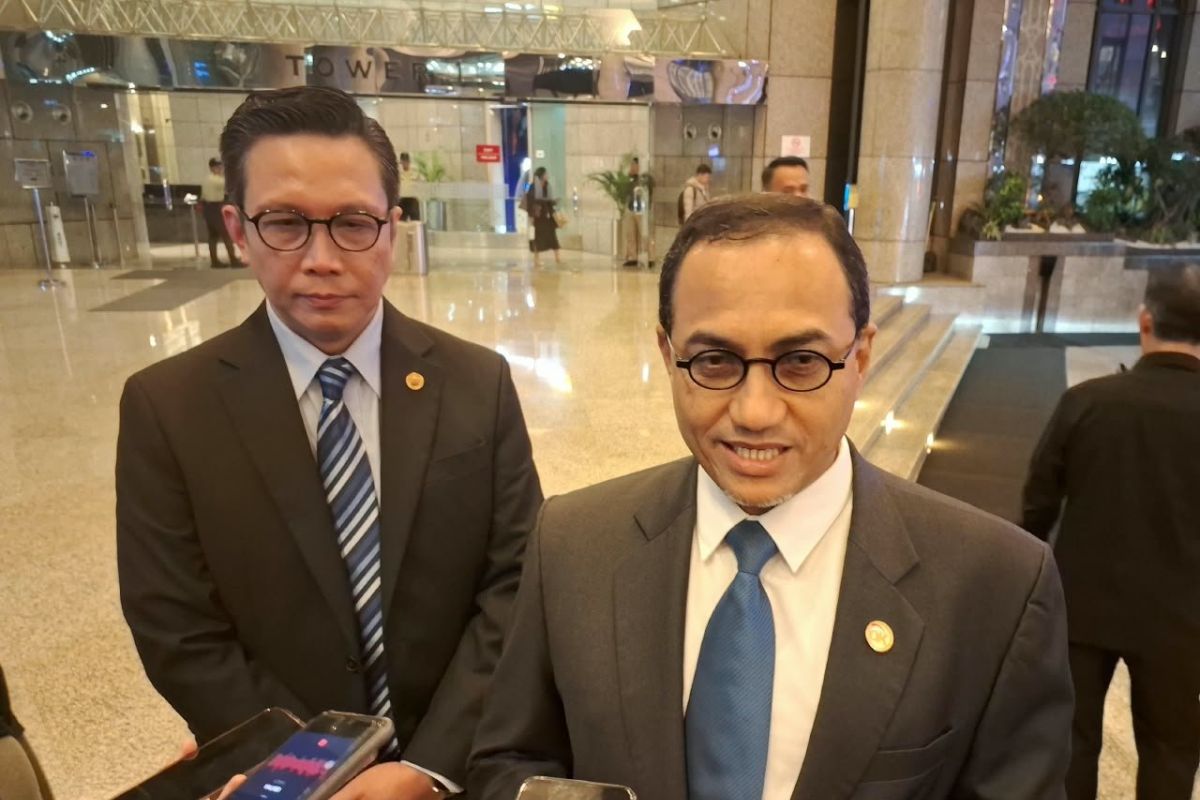 OJK: Belum ada investor ajukan minat miliki saham BEI di atas 5 persen