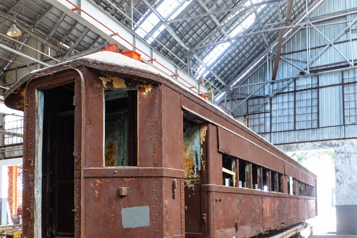 Dari Trem Batavia hingga Whoosh, Perjalanan Panjang Kereta Listrik Indonesia Selama Lebih dari Satu Abad