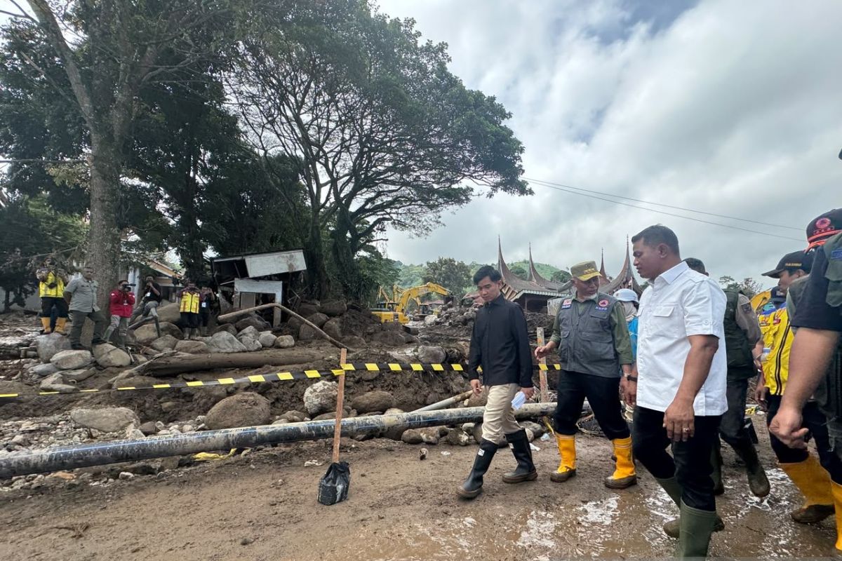 Wapres minta akses dan layanan publik Solok dipulihkan pascabanjir