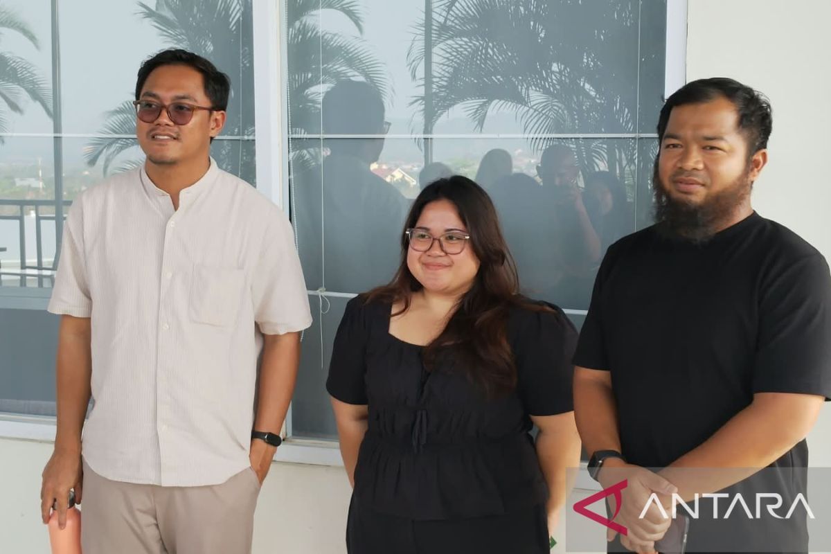 Peneliti: Lebih dari 3.000 individu pari manta terdokumentasi di Raja Ampat - ANTARA News Papua Tengah