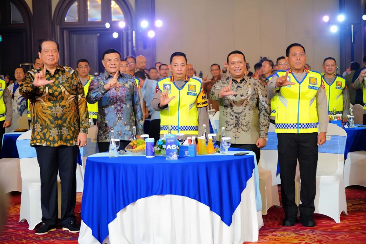 Kapolri dorong teknologi jadi "jembatan" Korlantas dengan masyarakat