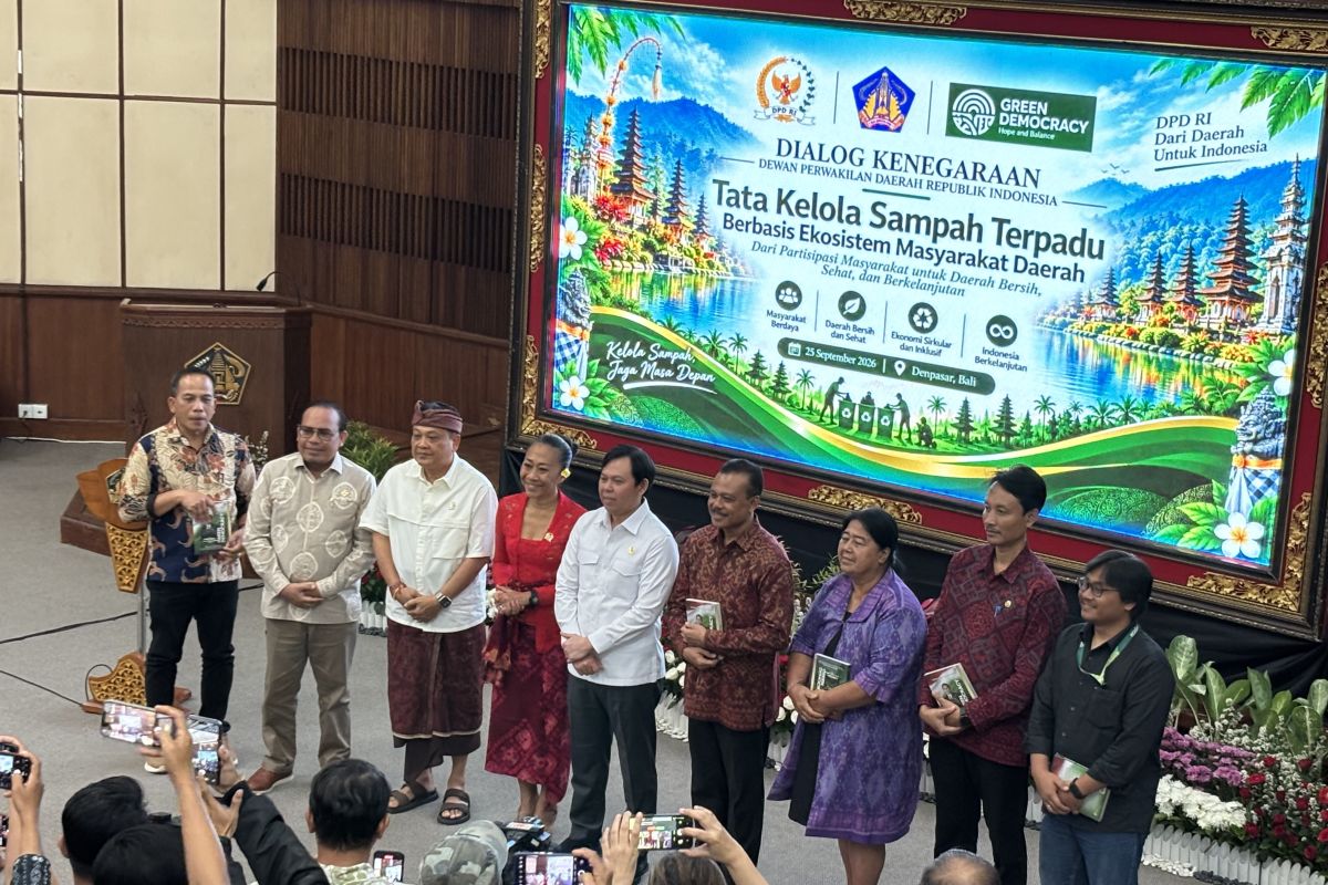 DPD RI kaitkan penanganan sampah Bali dengan paradigma demokrasi hijau — NadiKabar.com