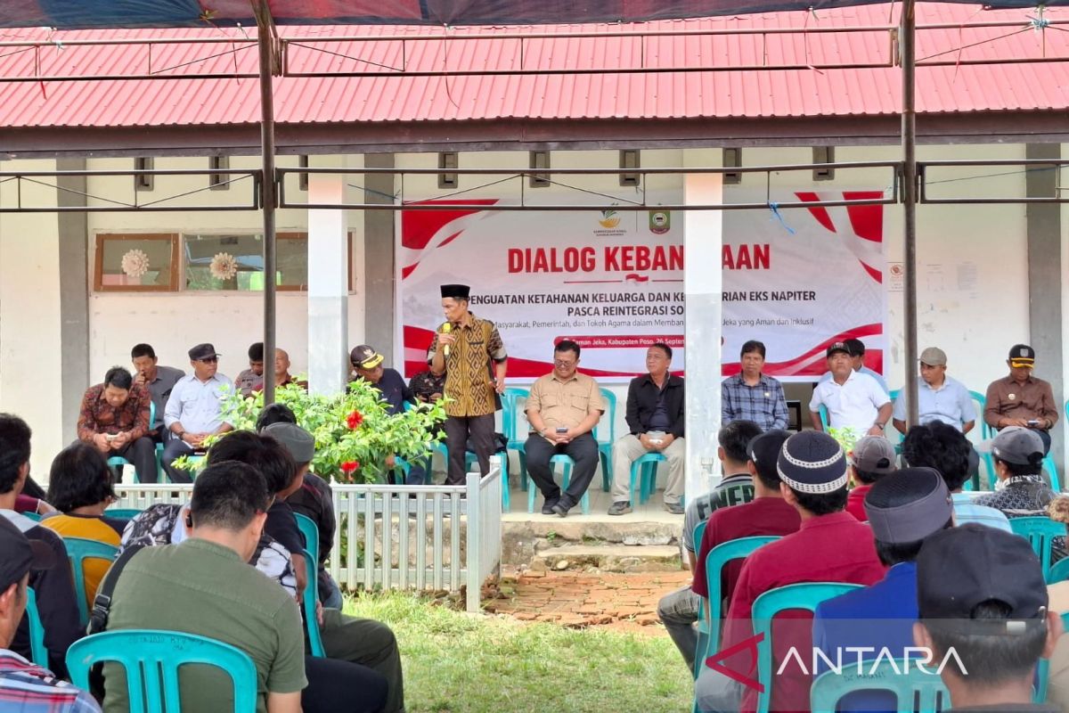Kemensos beri modal usaha Rp5 juta untuk 21 eks-napi terorisme di Poso — NadiKabar.com
