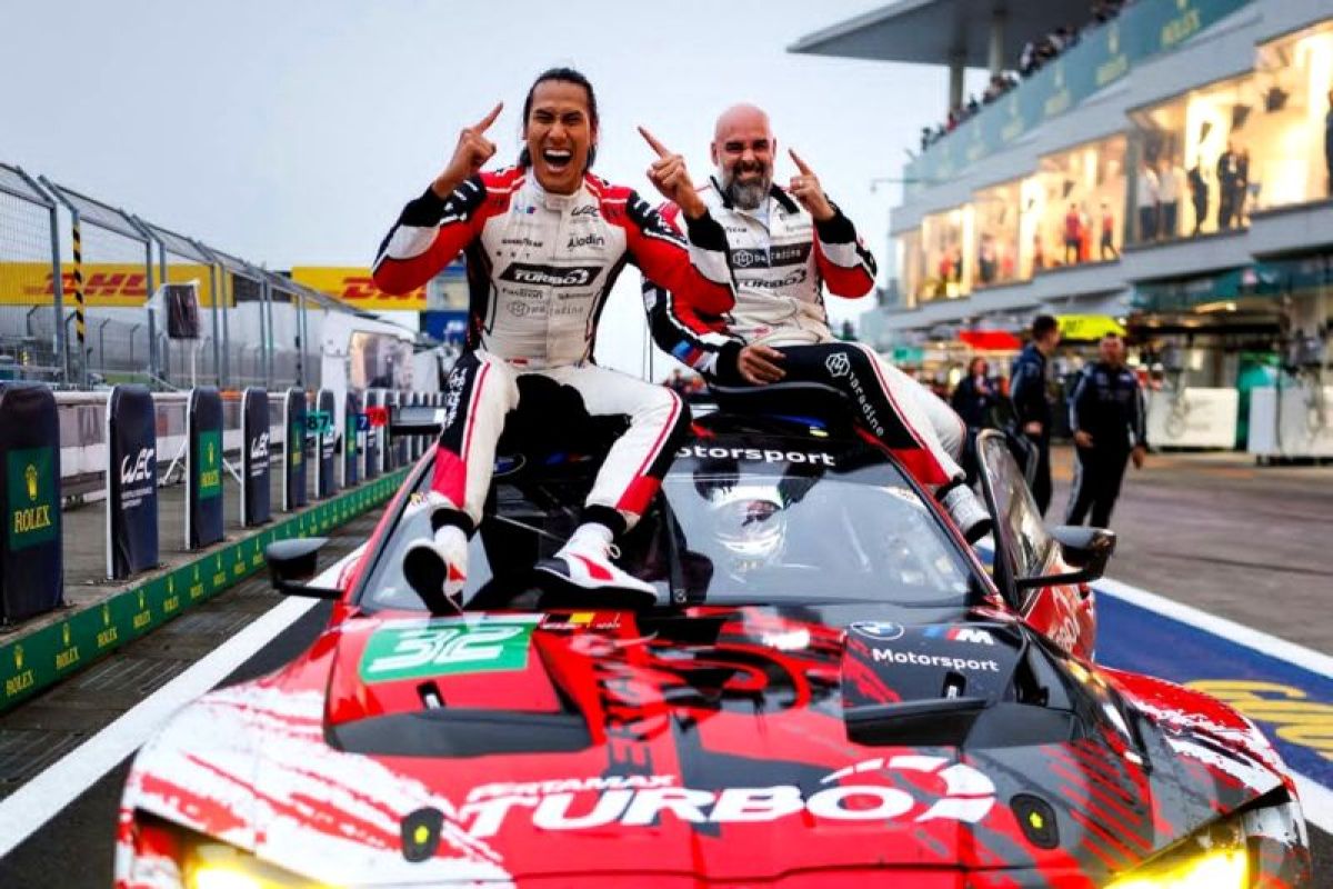 Sean Gelael dkk bawa WRT 32 juarai balapan di Fuji Jepang - ANTARA News Banten
