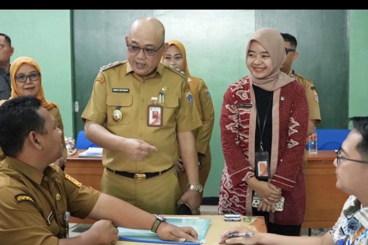 895 PPPK Jakut dan Kepulauan Seribu teken perpanjangan kontrak kerja — NadiKabar.com