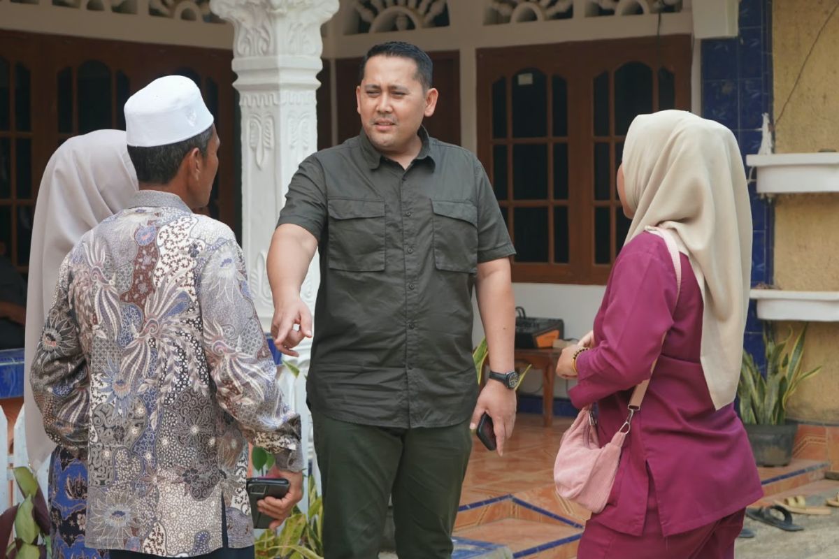 Bupati Kabupaten Merangin sosialisasikan manfaat Jamkesda - ANTARA News Jambi