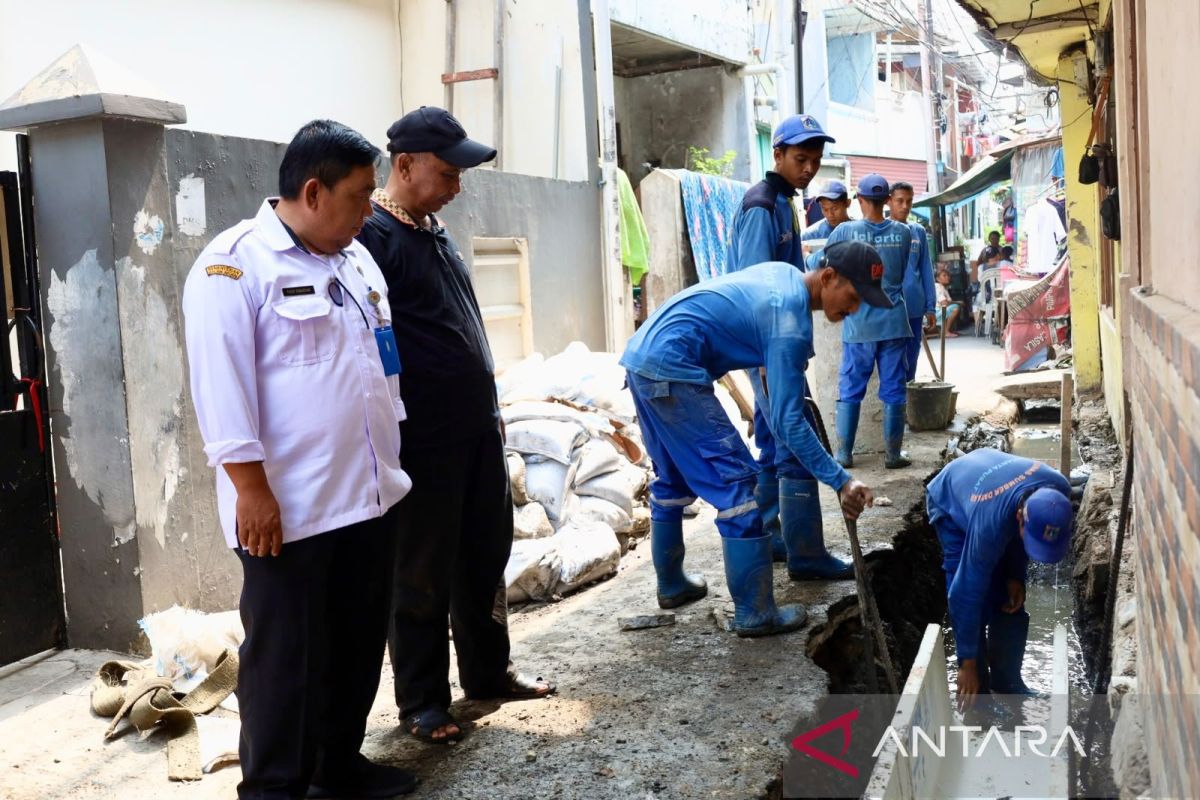 Sudin SDA perbaiki saluran air di Karang Anyar Jakpus hasil musrenbang — NadiKabar.com