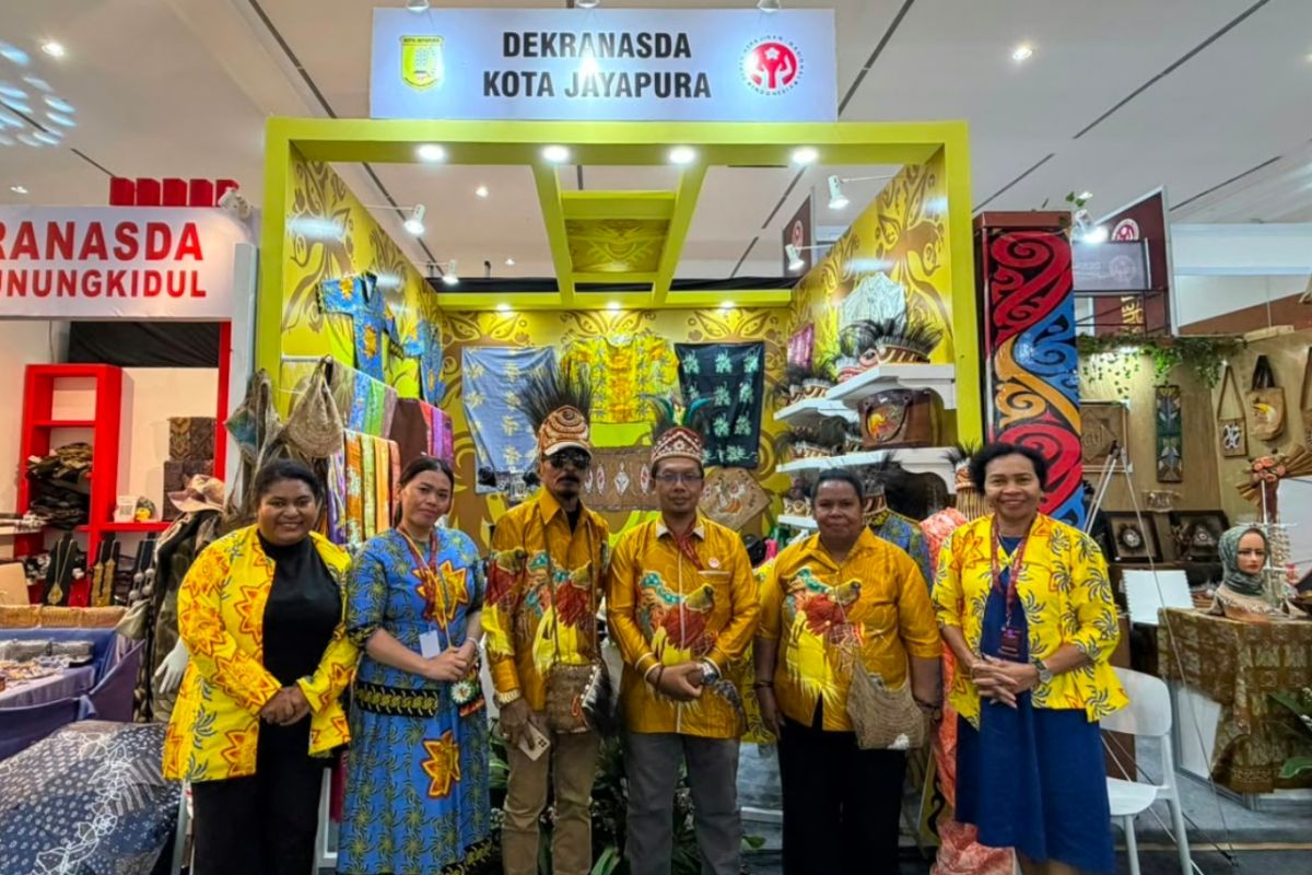 Dekranasda Jayapura perkenalkan batik Port Numbay di ajang Kriyanusa — NadiKabar.com