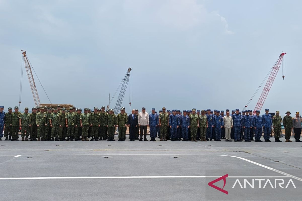 JSDF terima Satyalancana atas misi penanganan karhutla Kalbar — NadiKabar.com
