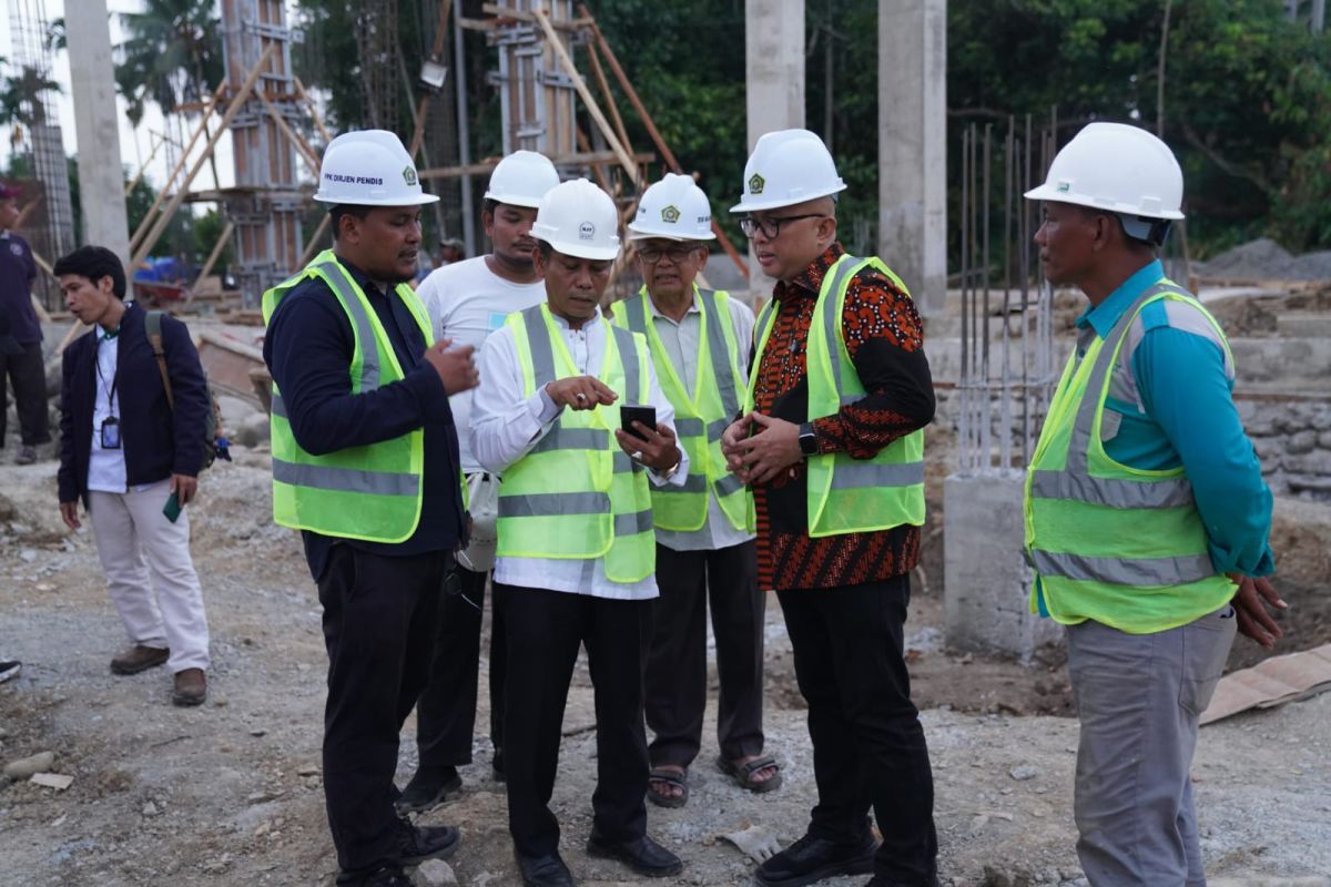 Kemenag alokasikan Rp85,84 miliar pulihkan 490 madrasah di Sumatera — NadiKabar.com