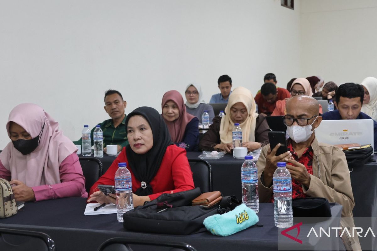 Pemprov Gorontalo uji coba tools untuk monev SPM - ANTARA News Gorontalo