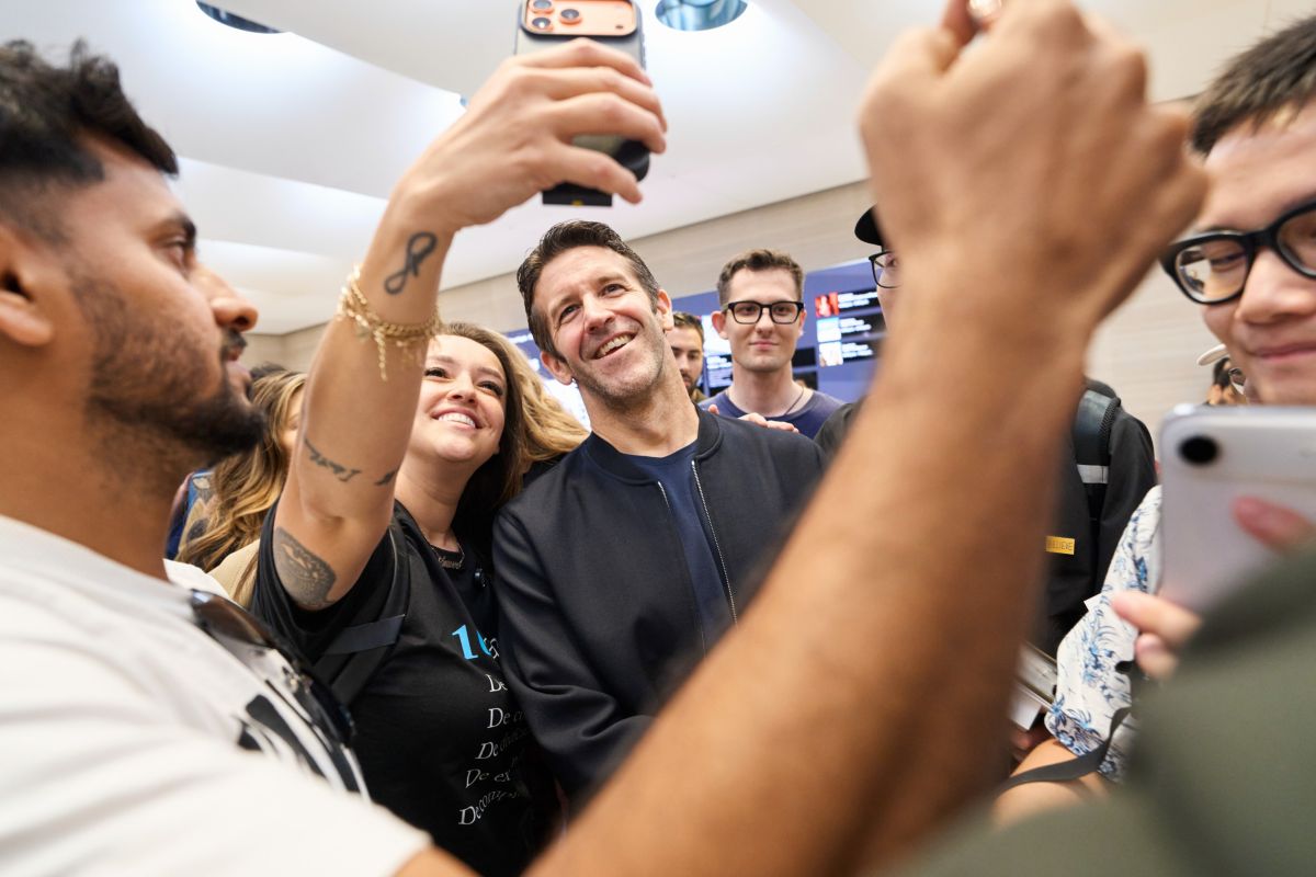 CEO John Ternus ingin Apple lebih ramping dan rilis produk lebih cepat — NadiKabar.com