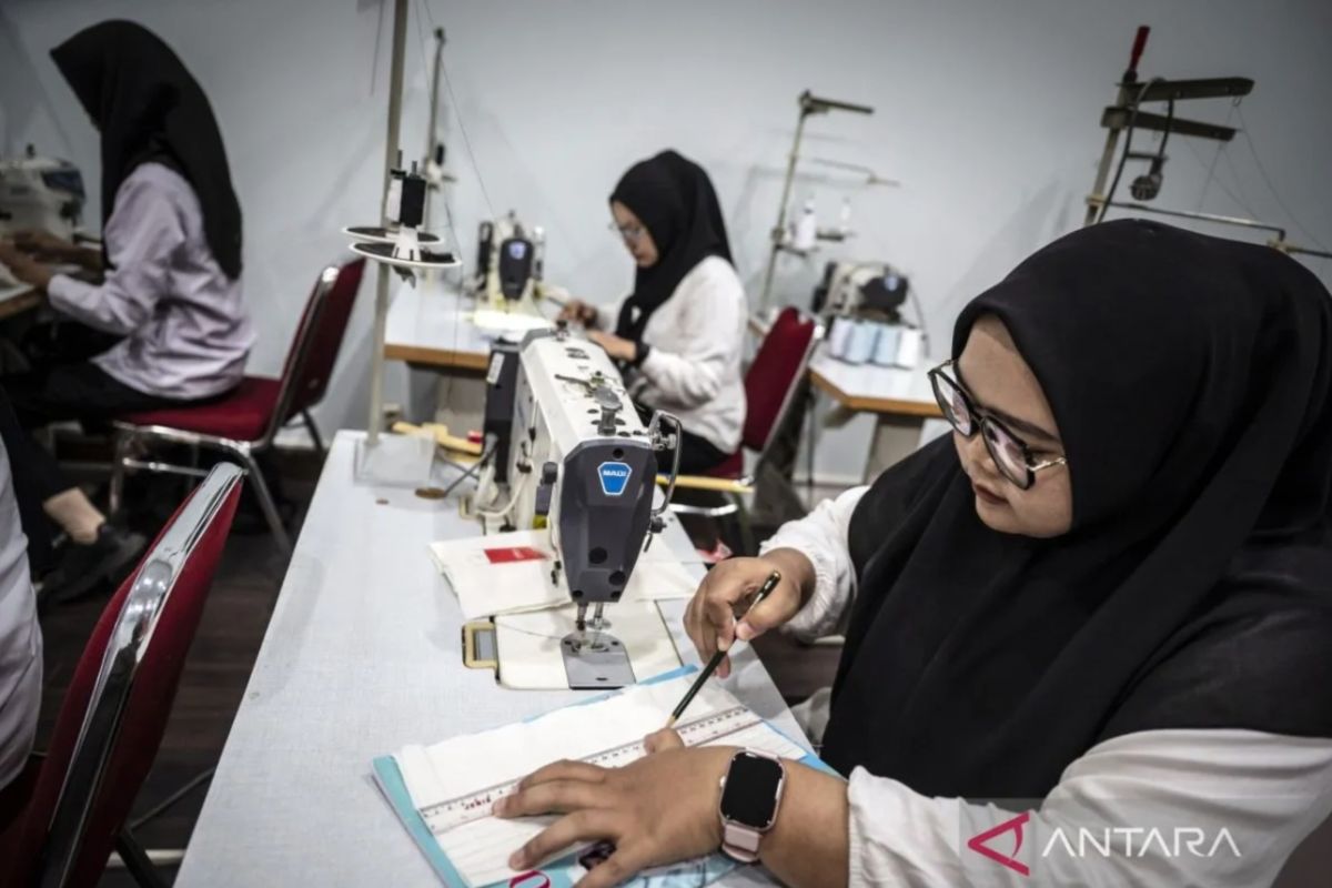 Disnakertrans Riau buka program pelatihan vokasi nasional 2026 — NadiKabar.com