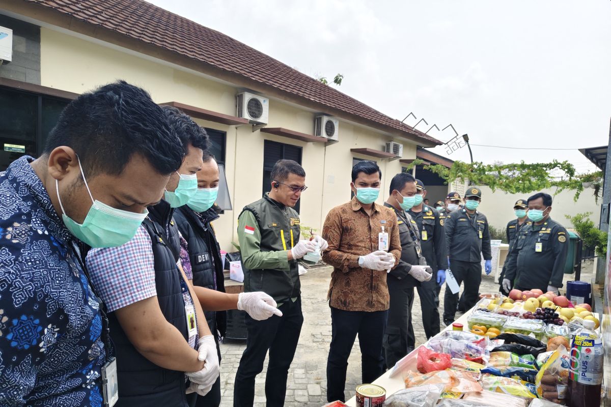 Balai Karantina Lampung musnahkan barang sitaan tak penuhi persyaratan