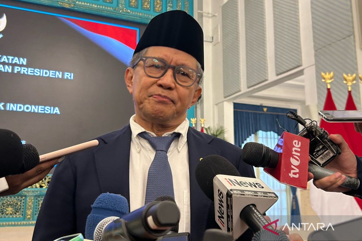 Rocky Gerung: Wantimpres bertugas kritis terhadap kebijakan — NadiKabar.com
