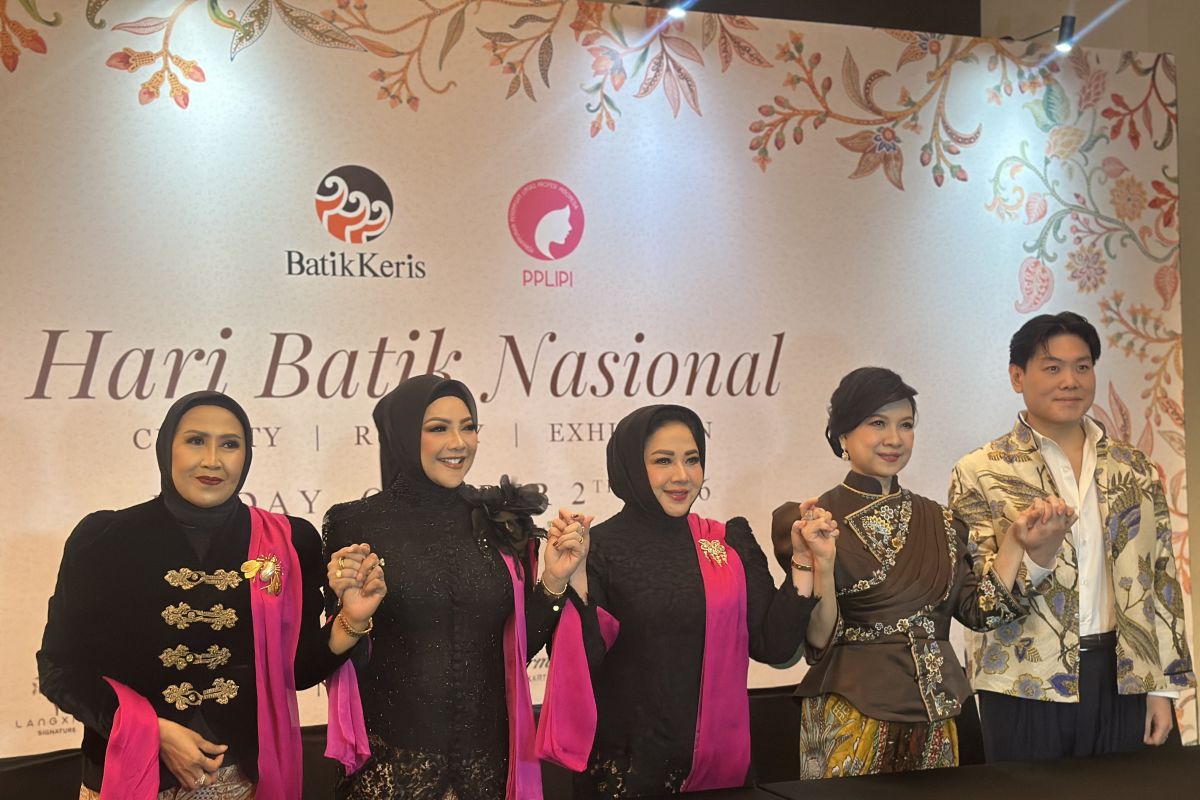 PPLIPI gelar lelang busana batik untuk bantu permodalan UMKM — NadiKabar.com