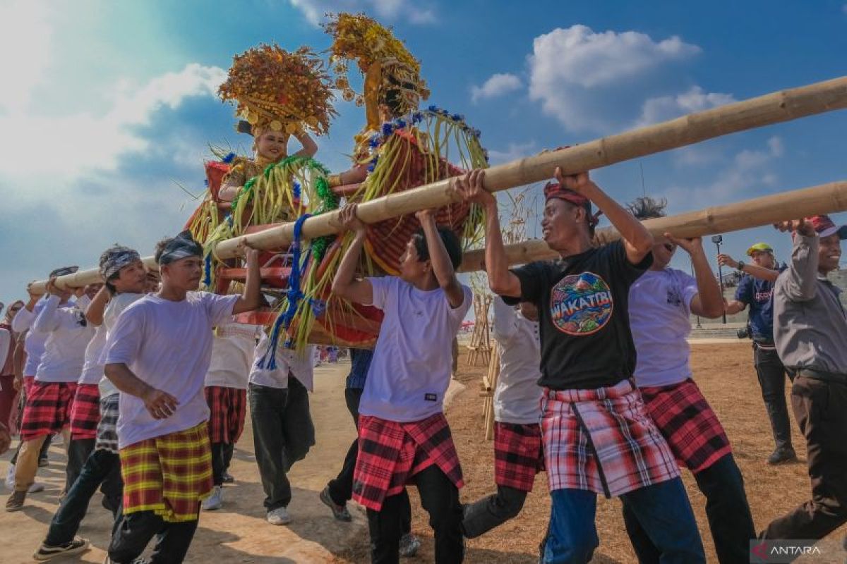 Tradisi adat Kansoda\'a di Wakatobi