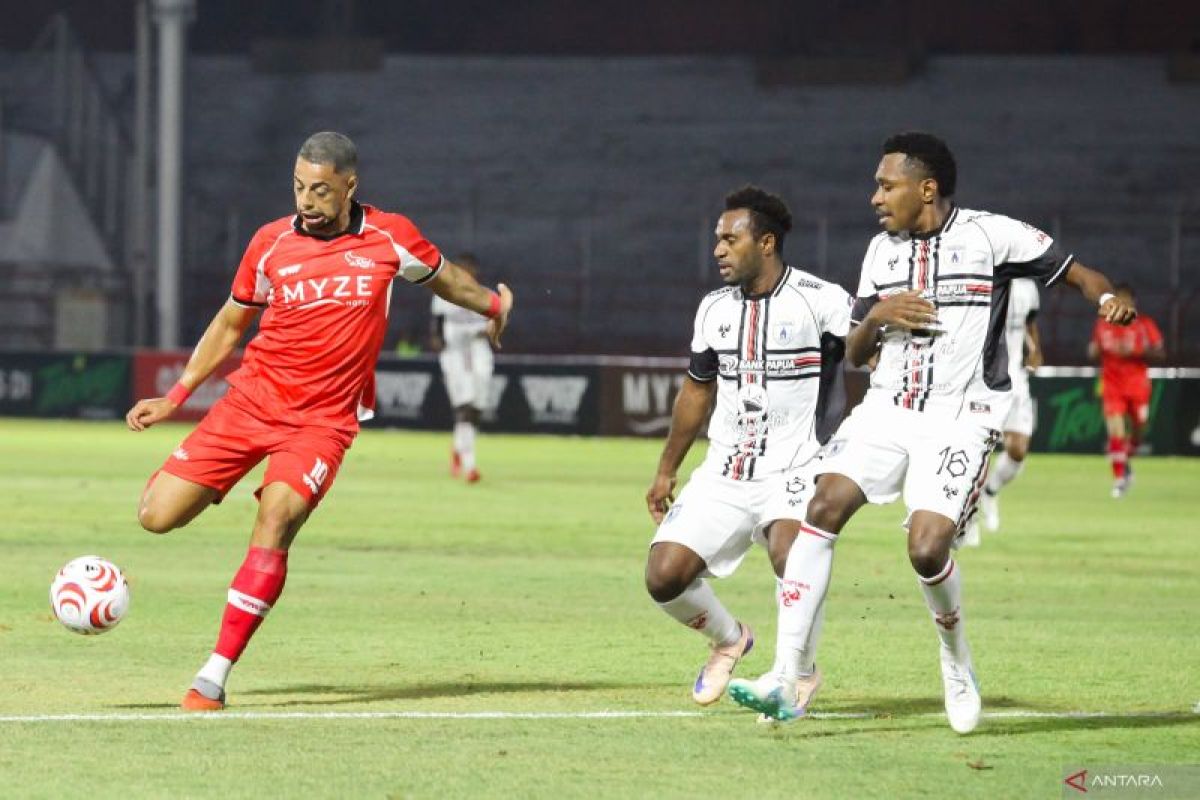 Persipura Jayapura menang atas De Red FC