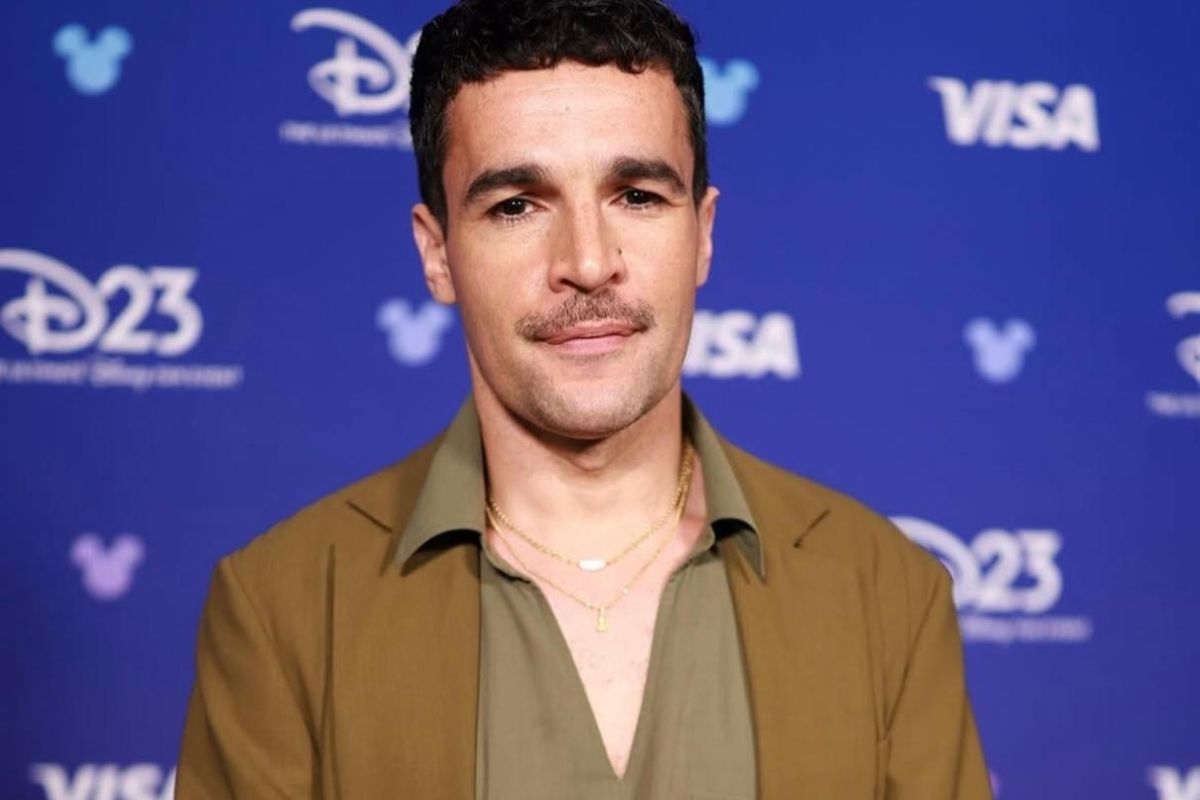 Ilustrasi berita Nasional: Christopher Abbott akui belum baca naskah Professor X di “X-Men”