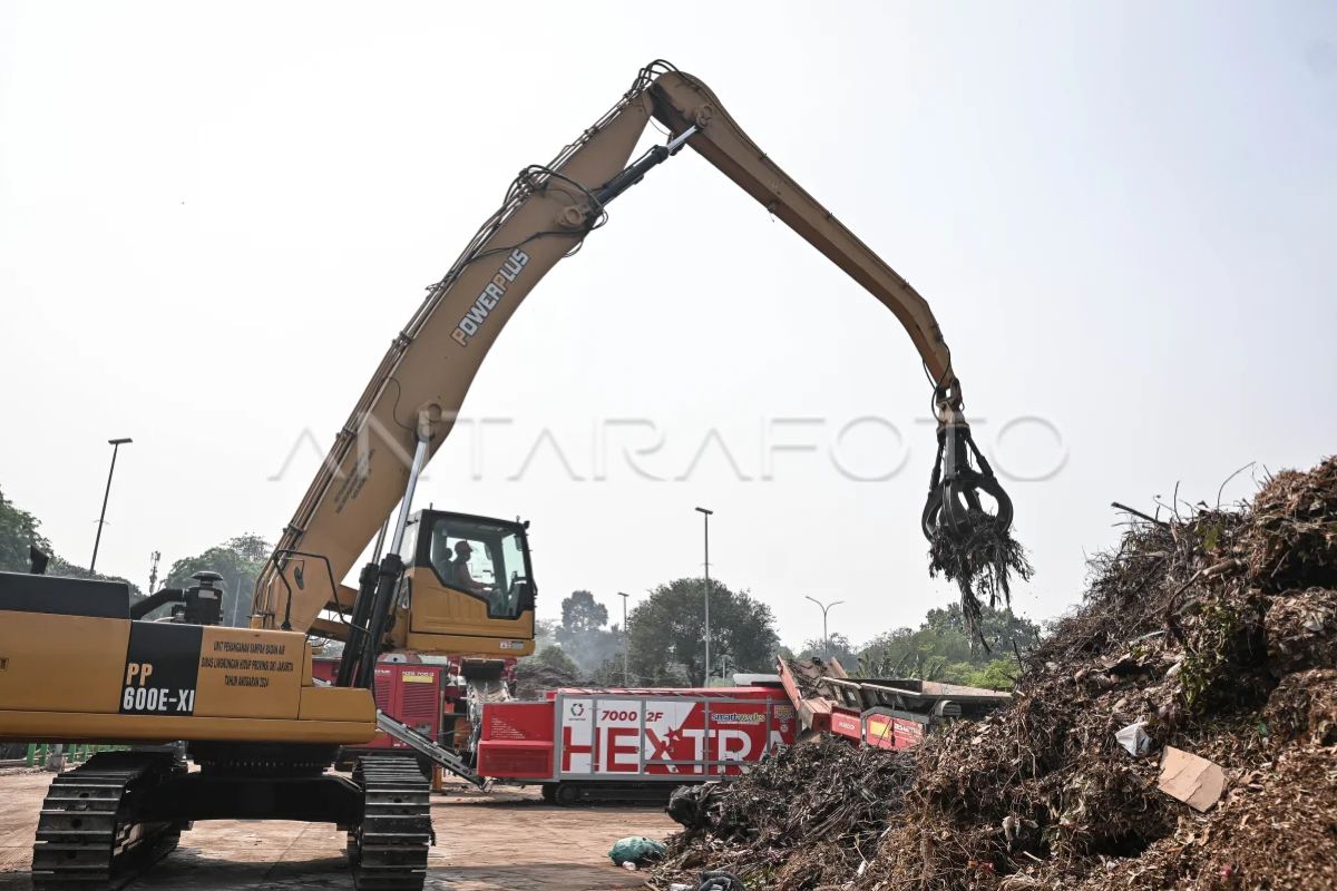 DKI pasang saringan sampah terpadu di 11 sungai halau sampah ke kota — NadiKabar.com