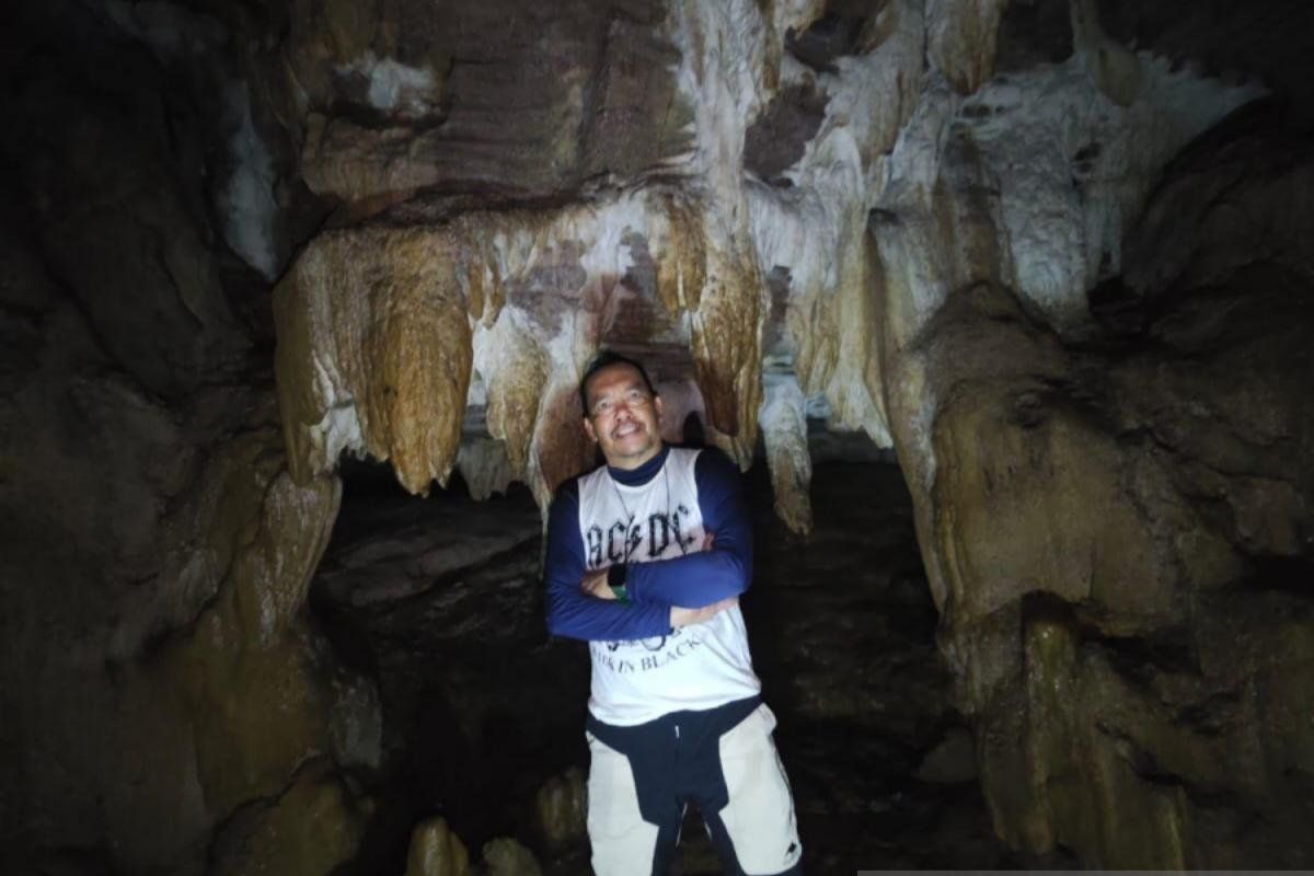 Menembus perut Karst Garunggang, merehat di  Ciherang — NadiKabar.com