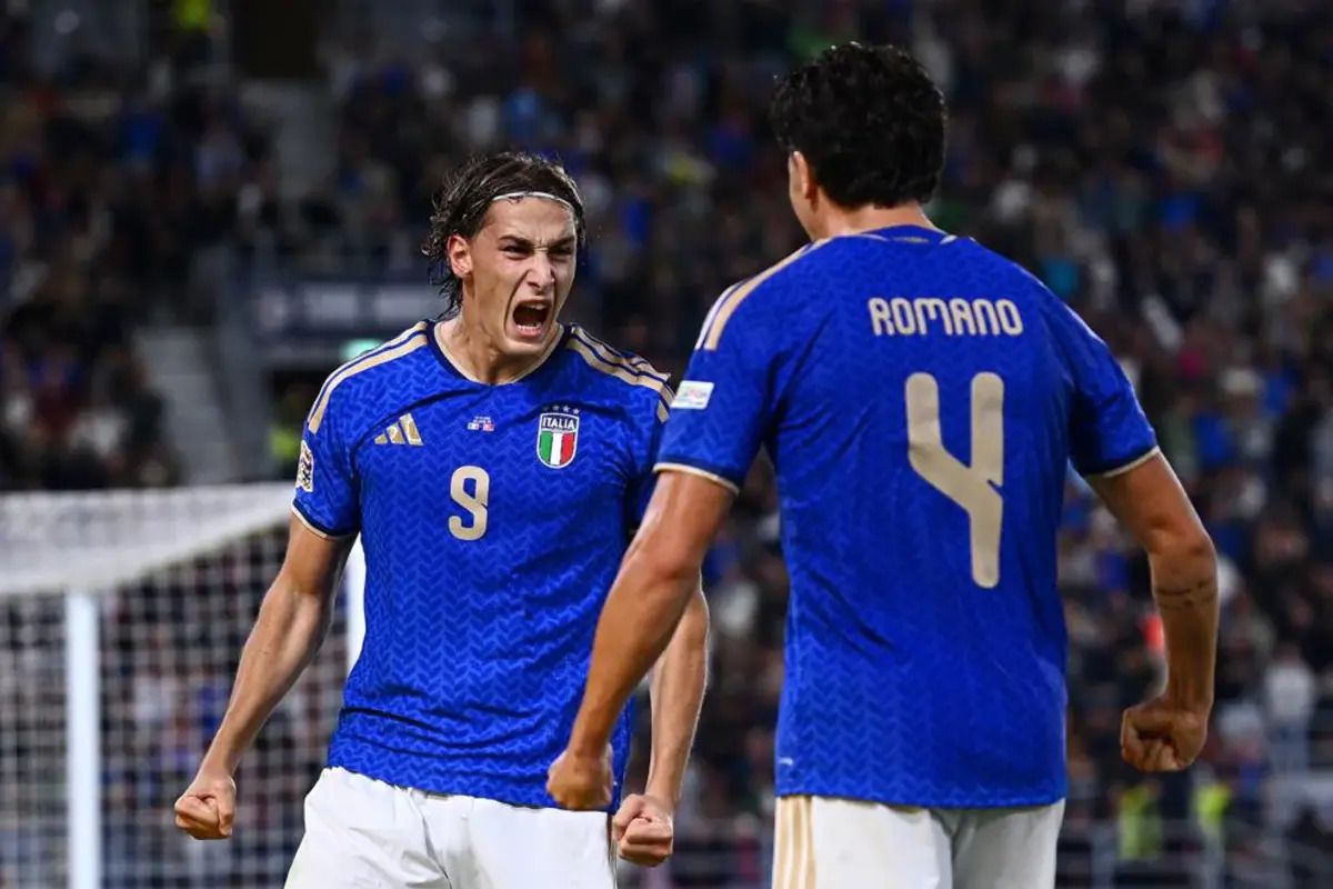 Italia naik ke peringkat dua setelah tekuk Turki 3-1 — NadiKabar.com