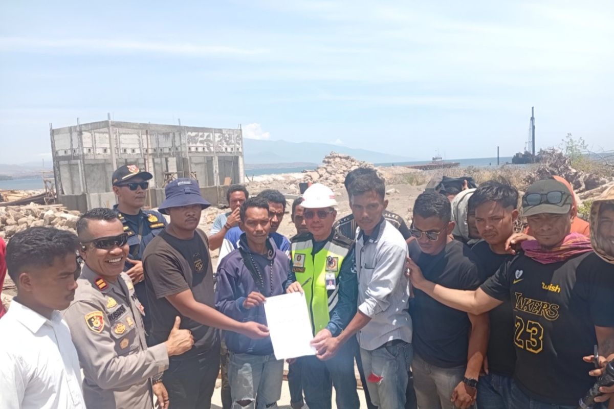 Ilustrasi berita Nasional: Warga minta tenaga kerja lokal diprioritaskan di Pelabuhan Kilo Dompu