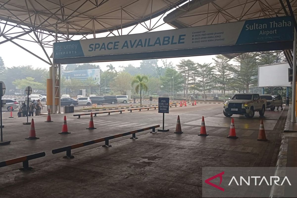 Penerbangan di Bandara Jambi kembali terganggu akibat kabut asap — NadiKabar.com