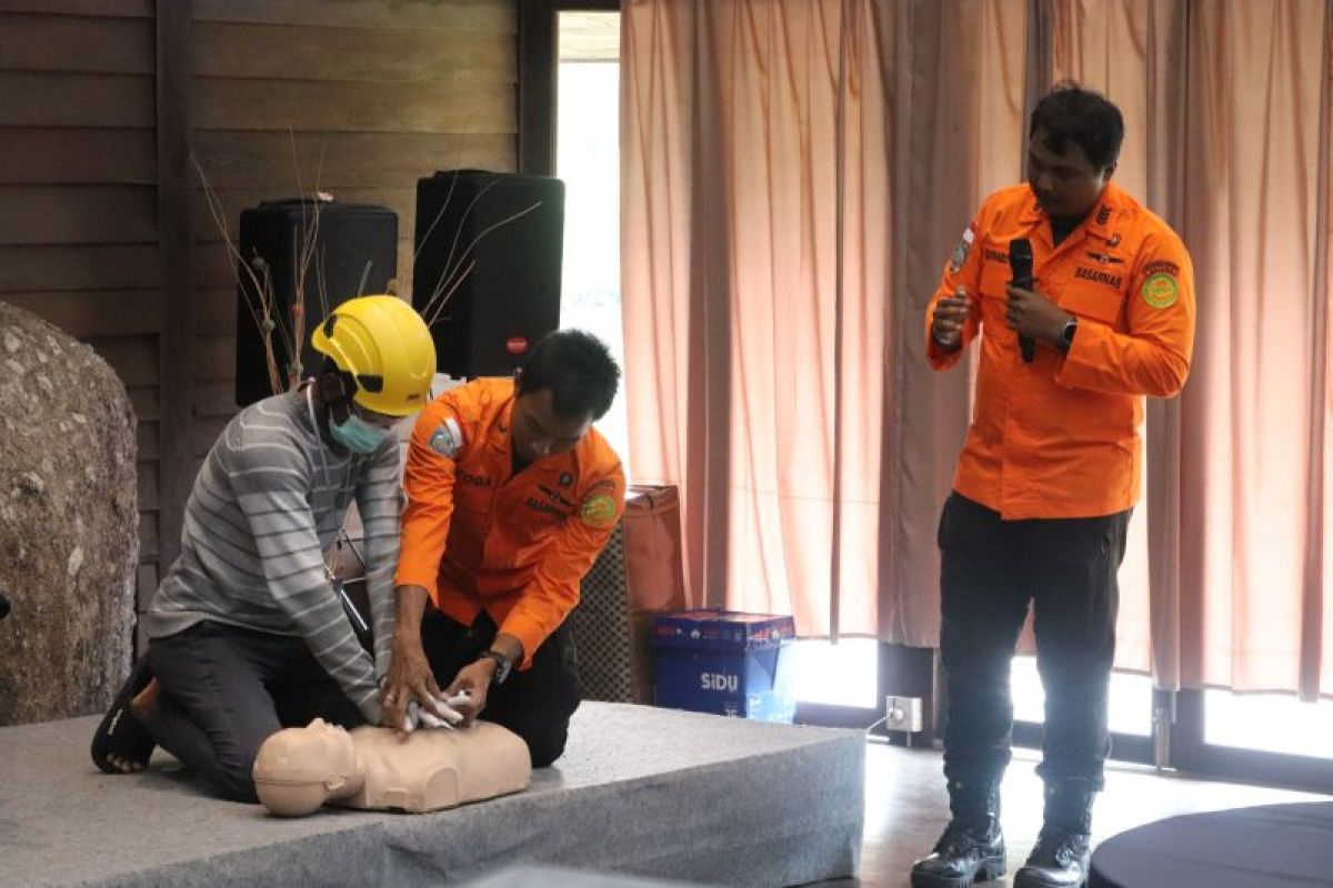 KPP Natuna bekali komunitas maritim dengan pengetahuan pertolongan pertama