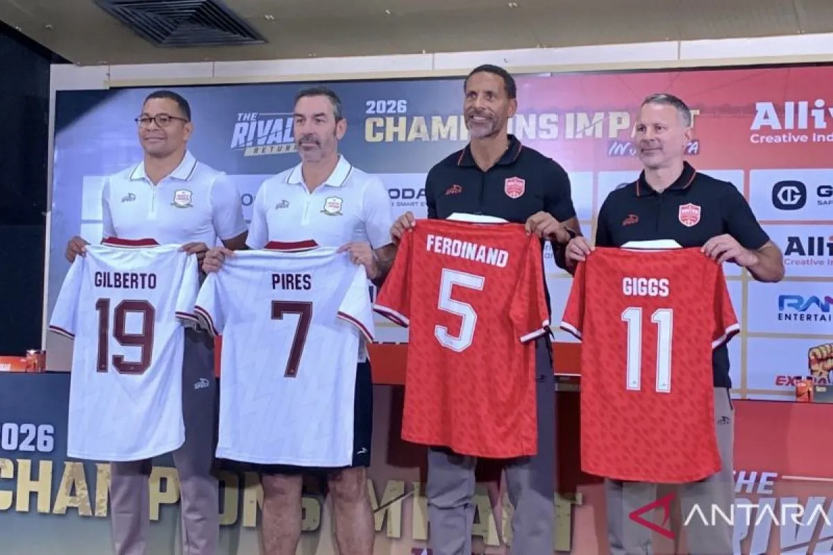 Inilah nama-nama legenda MU dan Arsenal yang siap bertarung di Jakarta