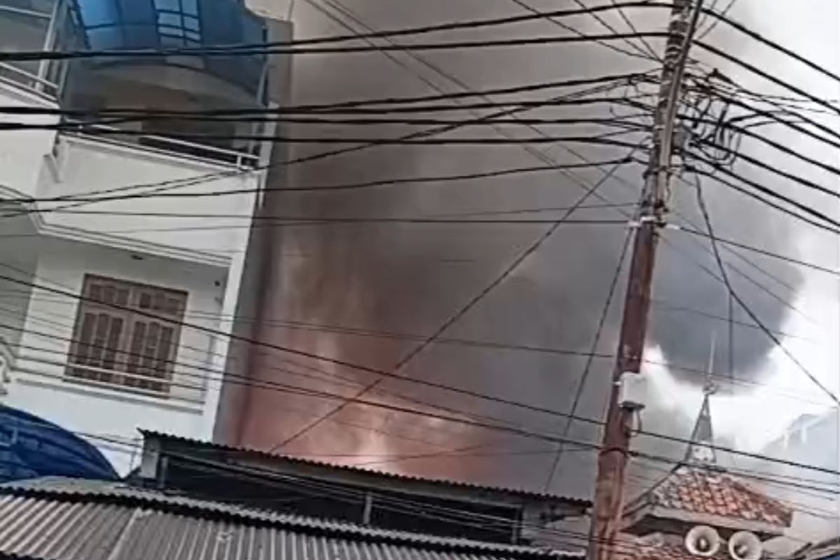 Kebakaran hanguskan sejumlah rumah di Tambora Jakbar — NadiKabar.com