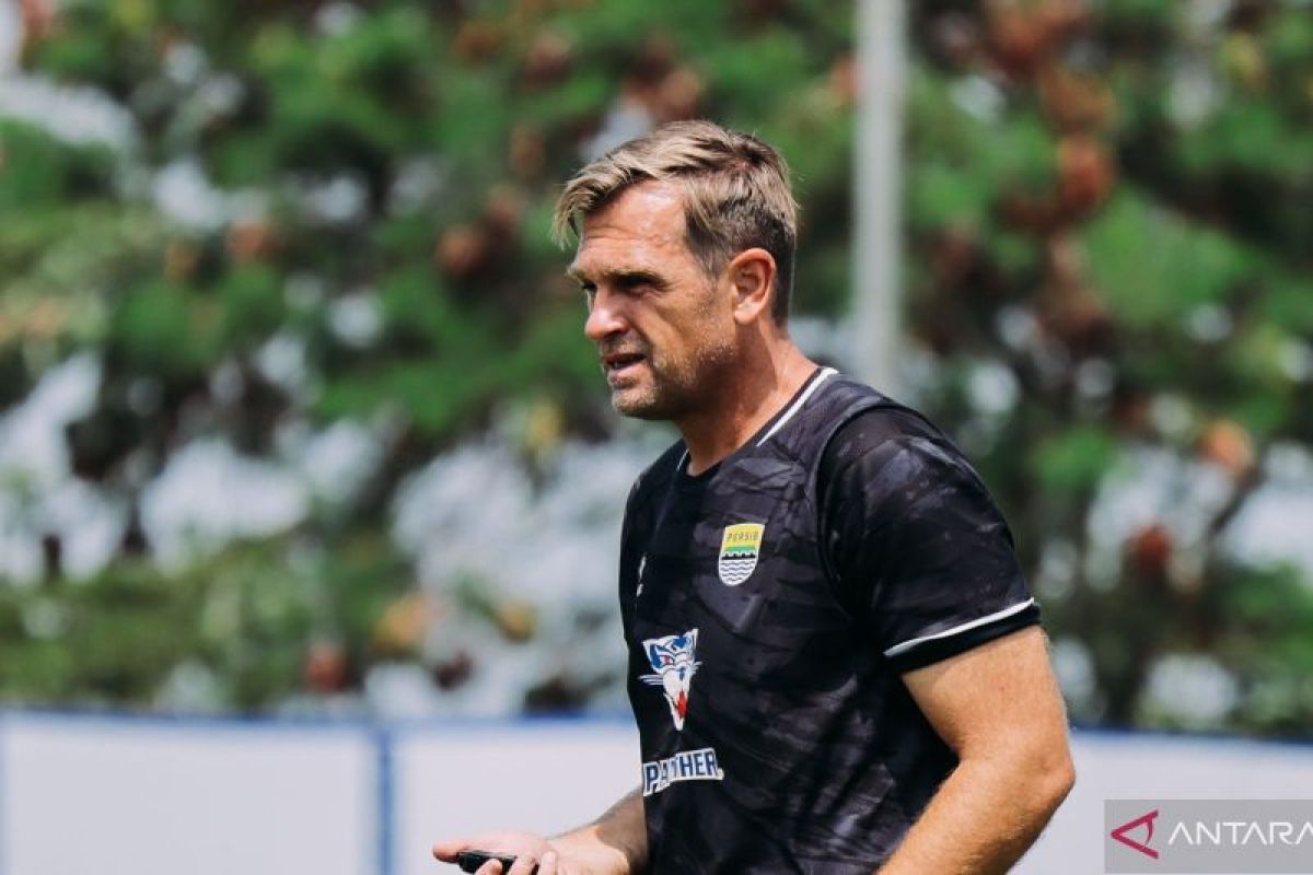 Persib bidik kemenangan atas Dewa United di tengah jadwal padat — NadiKabar.com
