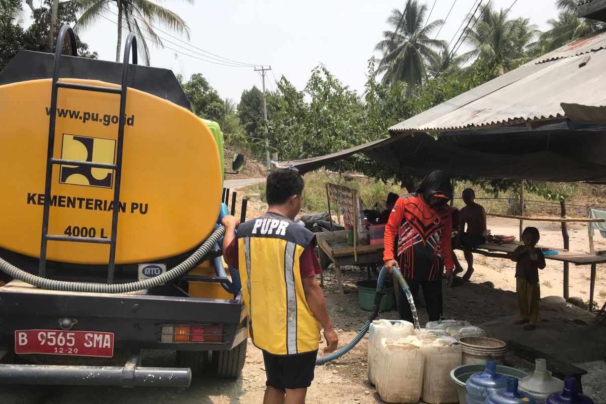 BPBD pasok 40 ribu liter air ke wilayah terdapat kekeringan di Parigi Moutong