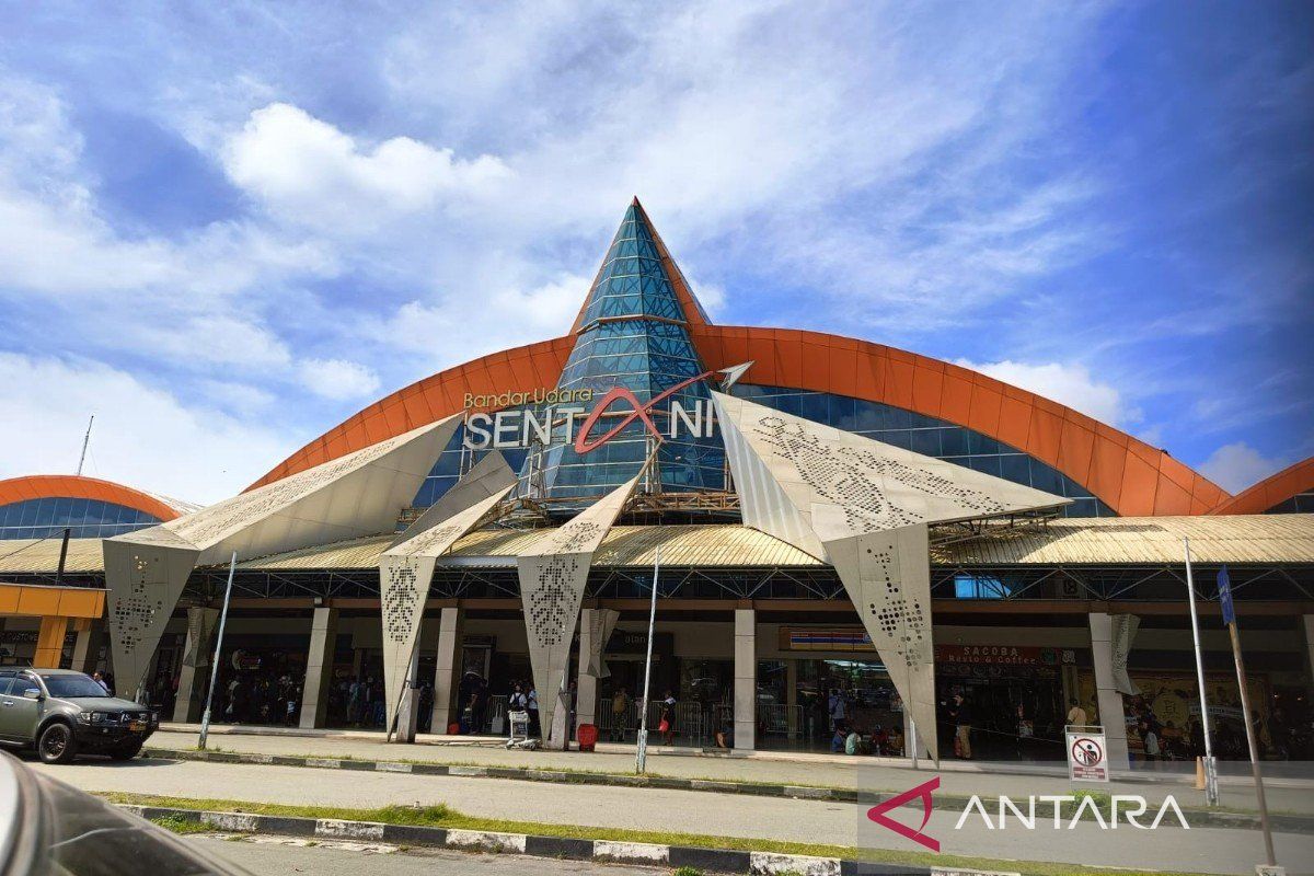 Sejumlah penerbangan ke Timika-Wamena-Sorong tertunda asap karhutla
