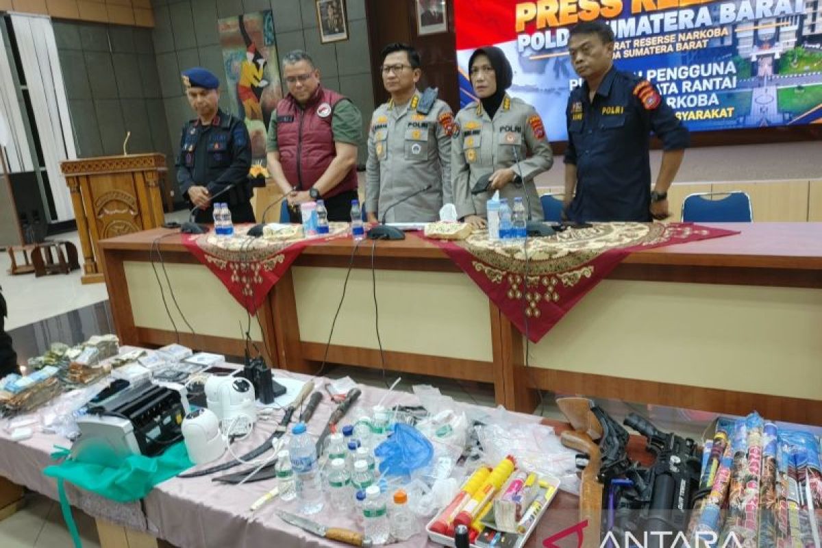 Polisi telusuri jaringan narkoba internasional di Pasar Gaung Padang