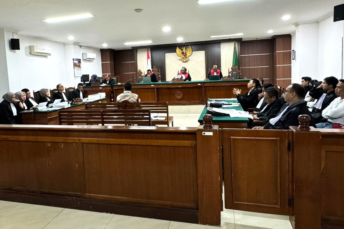 Mantan PJ Gubernur Sulsel bantah arahkan pengadaan bibit nanas