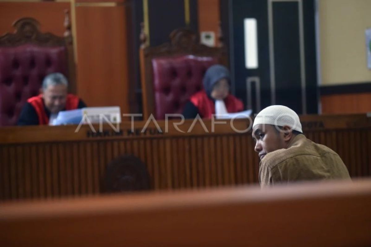 Sidang tuntutan kasus internet Starlink Mentawai