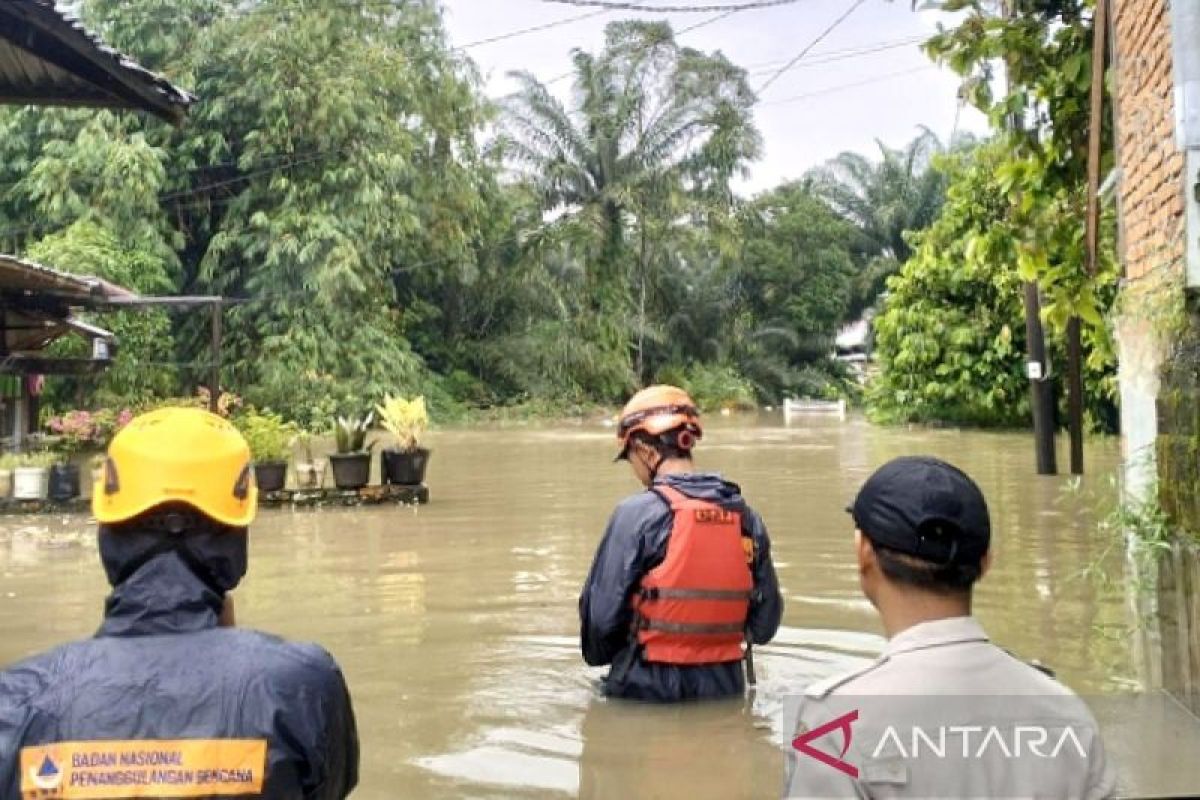 Binjai Dikepung Banjir, Ribuan Jiwa Tinggalkan Rumah