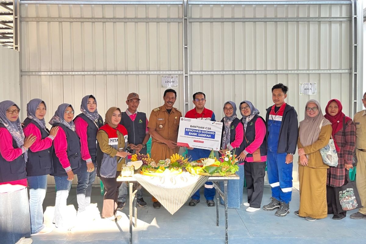 Program Renovasi Bank Sampah Pertamina Tekan Risiko Kebakaran di Gresik