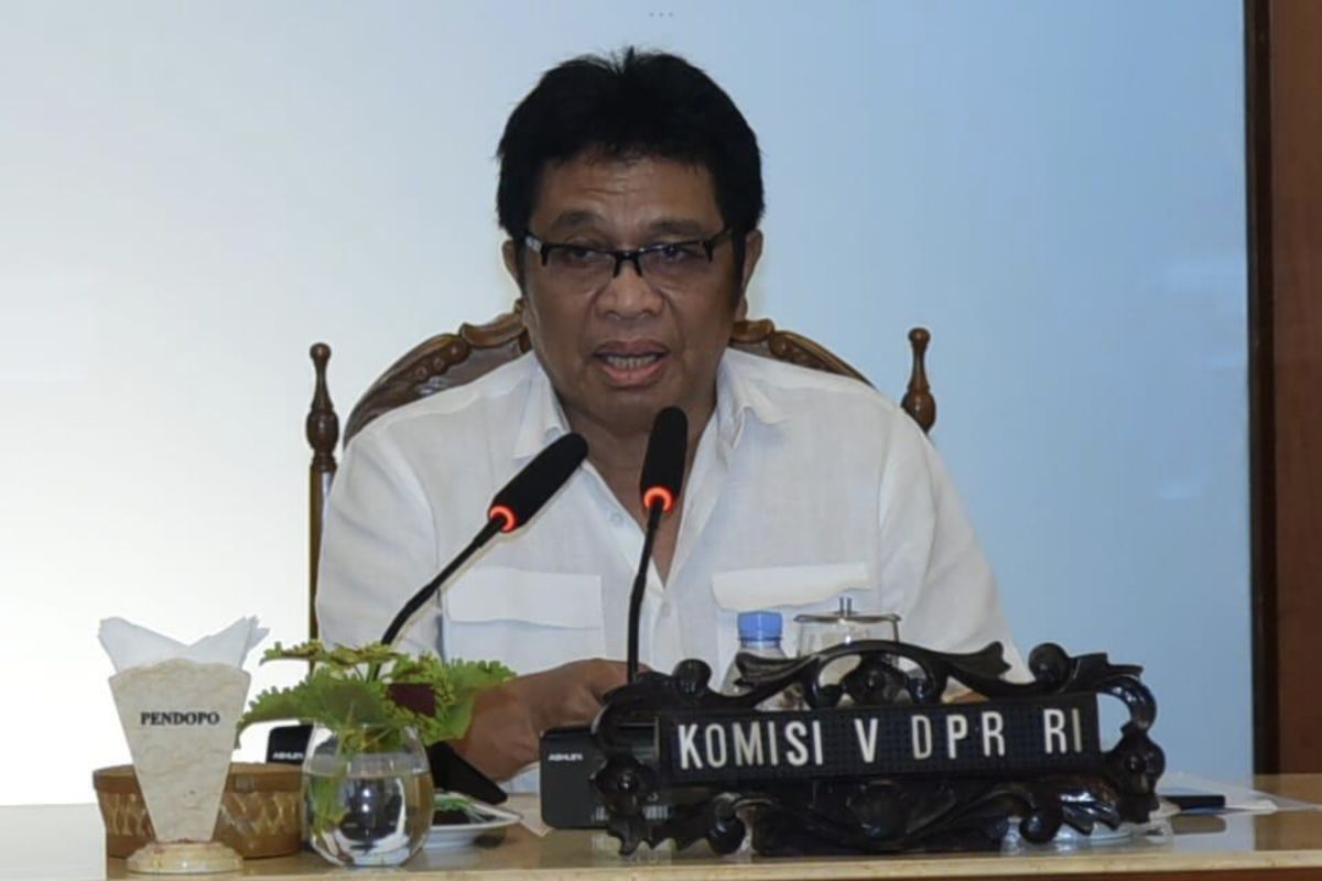 Komisi V: Jangan ukur menteri dari survei, lihat juga hasil kerjanya — NadiKabar.com