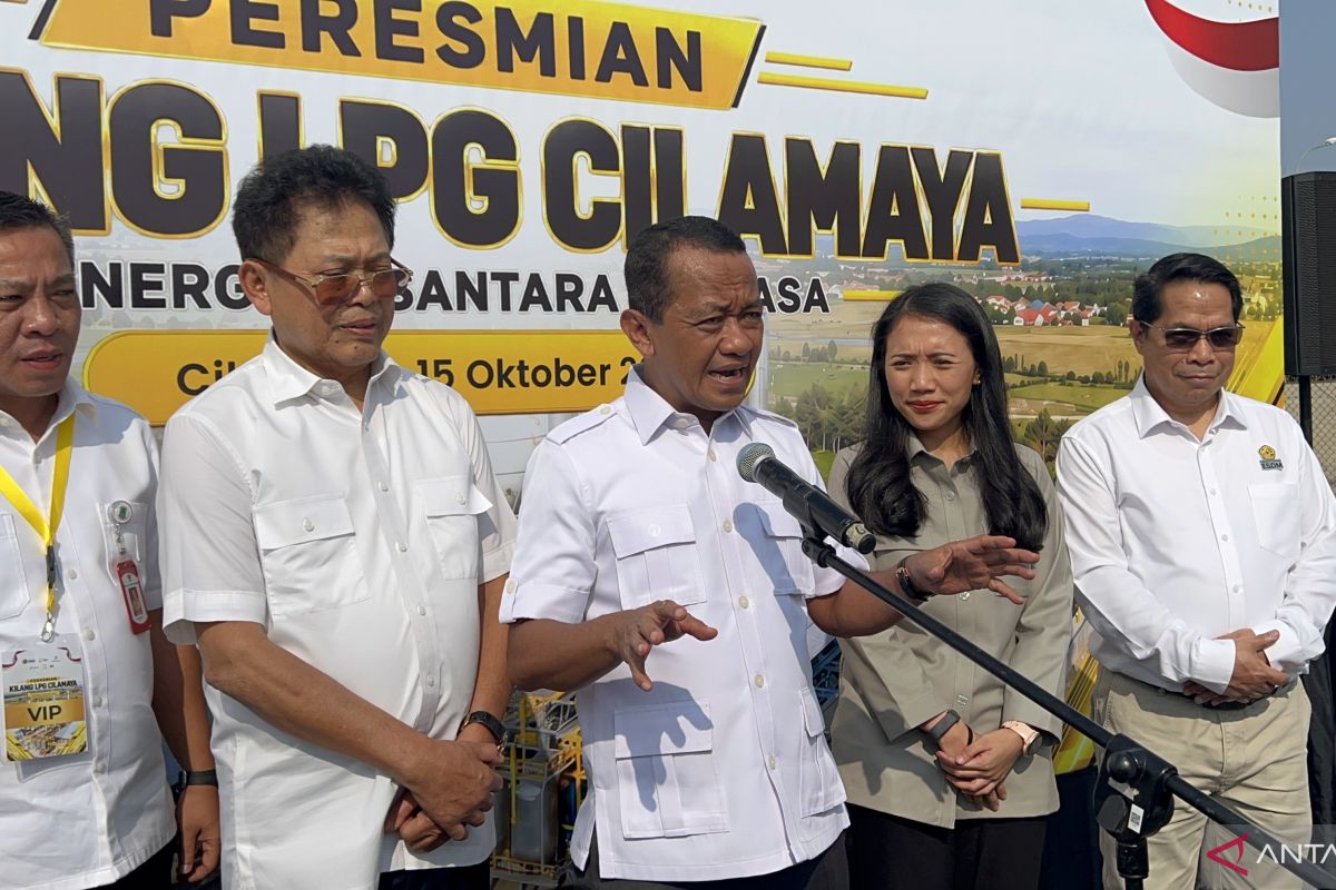 Bahlil: Antrean BBM di Bali mulai terurai meski belum pulih sepenuhnya