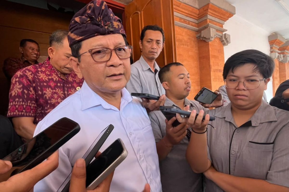Ilustrasi berita Nasional: Pemkab Buleleng siagakan nakes dan ambulans di SPBU