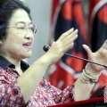 Megawati : rasa kebangsaan masyarakat cenderung berkurang