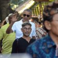 Obama and family leave bali for Yogyakarta