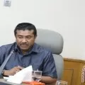 Dolvianus Kolo tetap dipecat