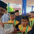 Bupati: Wisuda santri momentum bentuk generasi Qurani berakhlak mulia