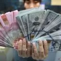 Rupiah Akhir Pekan Diprediksi Melemah Tertekan Yield Obligasi As Antara News<script async src=
