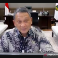 Menteri Arifin Transisi Energi Beri Peluang Berkarya Bagi Milenial Antara News<script async src=